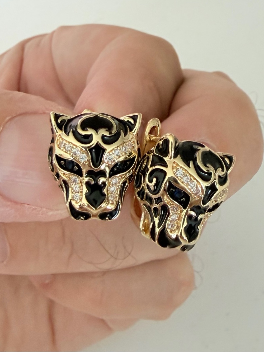 Leopard Head Stud Earrings.